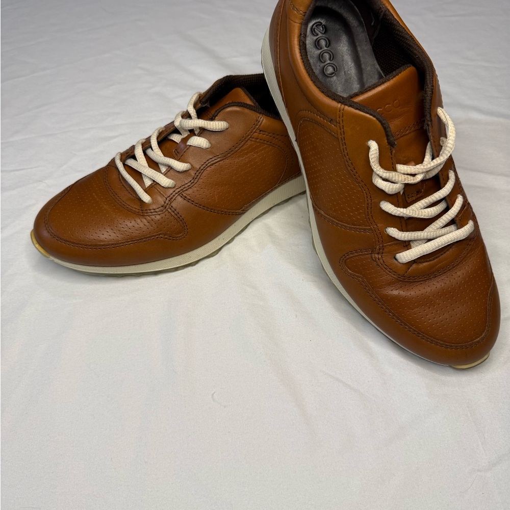 Ecco Women's Brown Leather Sneakers